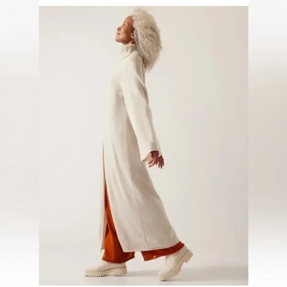 ATHLETA Alicia Keys Free To Roam Tunic - Picture 4 of 7